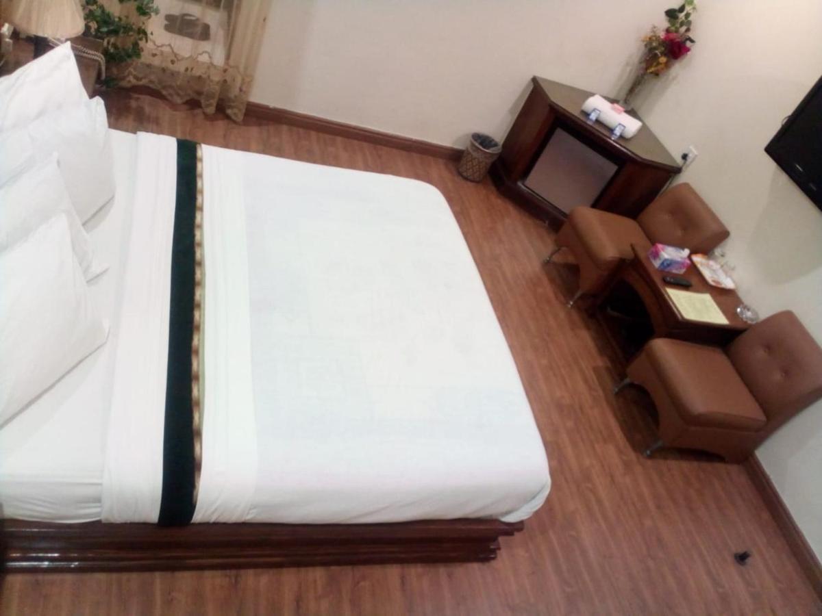 Hotel Grand Faisalabad Exterior photo