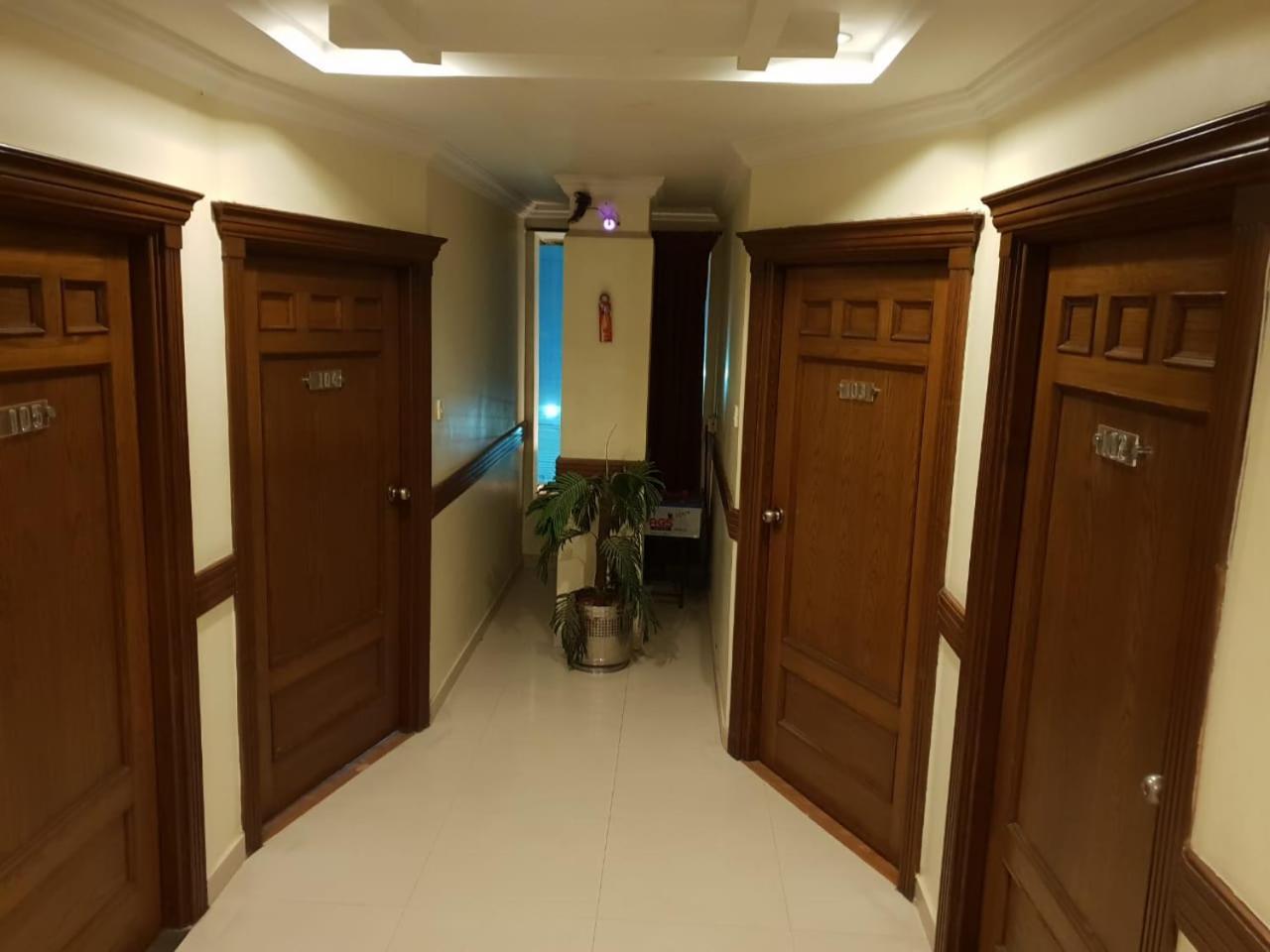 Hotel Grand Faisalabad Exterior photo