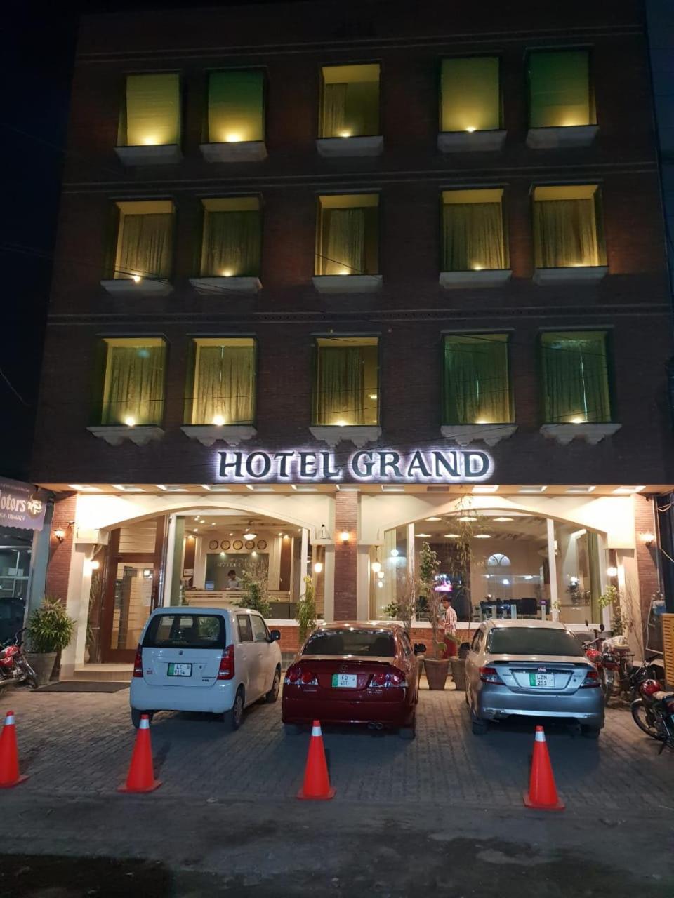 Hotel Grand Faisalabad Exterior photo